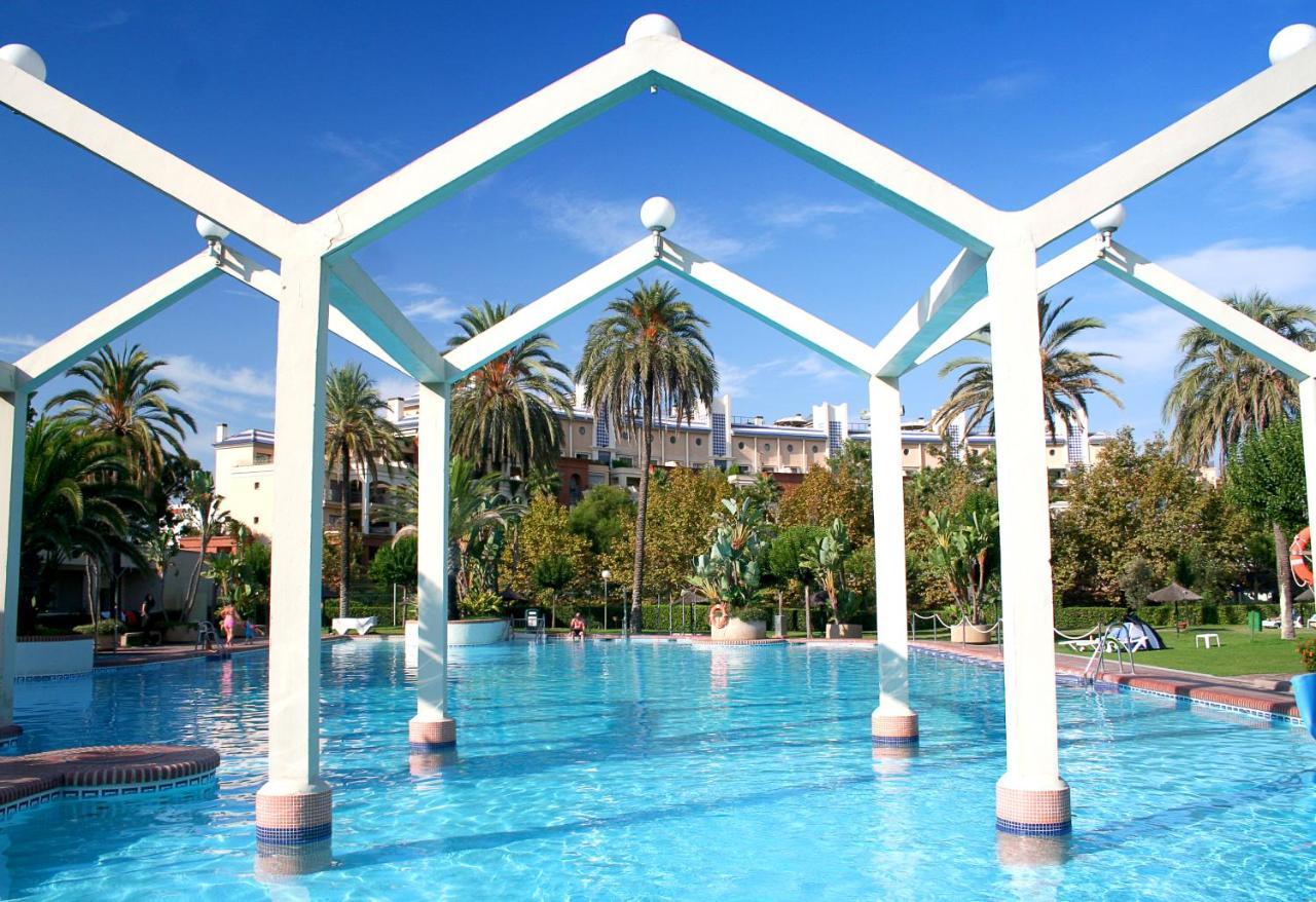 Clc Benal Beach Aparthotel ベナルマデナ エクステリア 写真