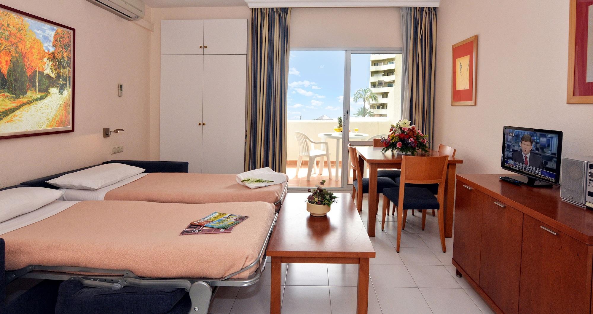 Clc Benal Beach Aparthotel ベナルマデナ エクステリア 写真