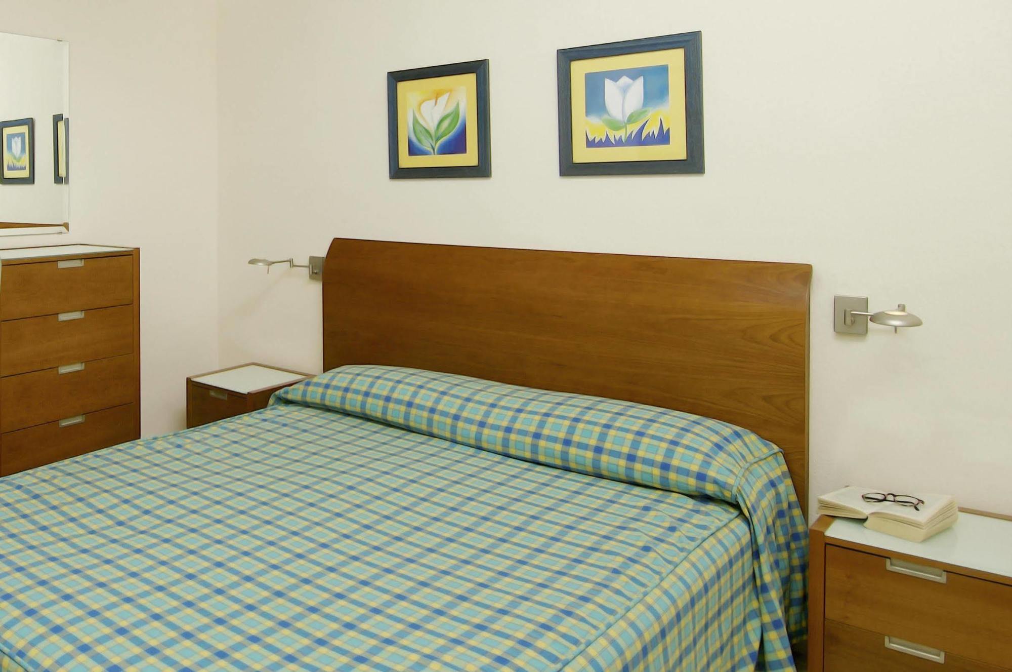 Clc Benal Beach Aparthotel ベナルマデナ エクステリア 写真