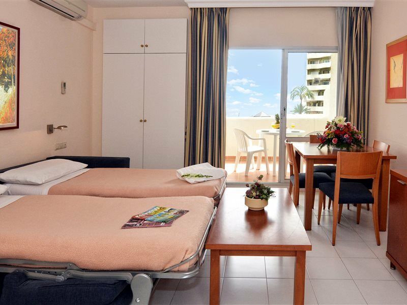 Clc Benal Beach Aparthotel ベナルマデナ エクステリア 写真