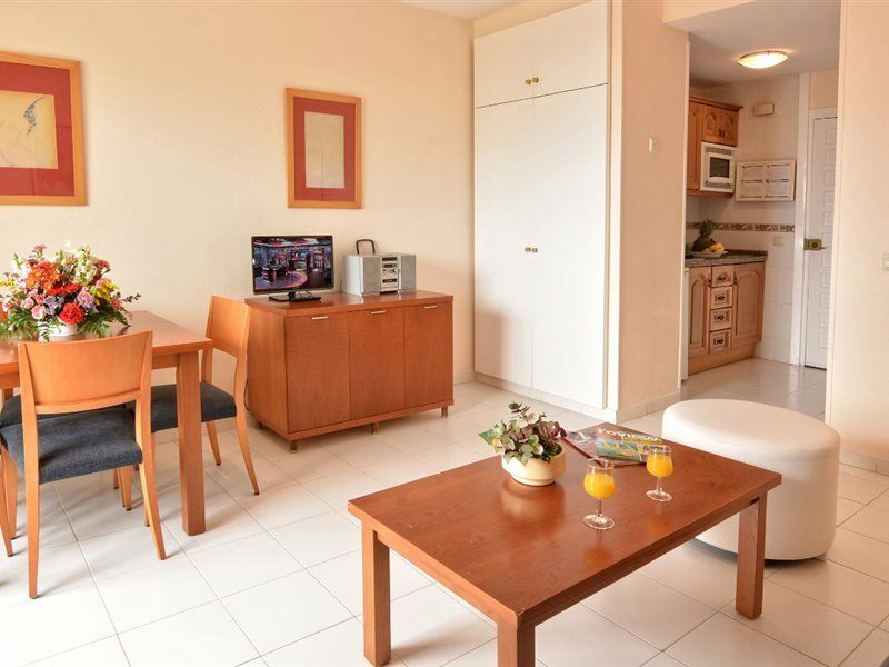 Clc Benal Beach Aparthotel ベナルマデナ エクステリア 写真