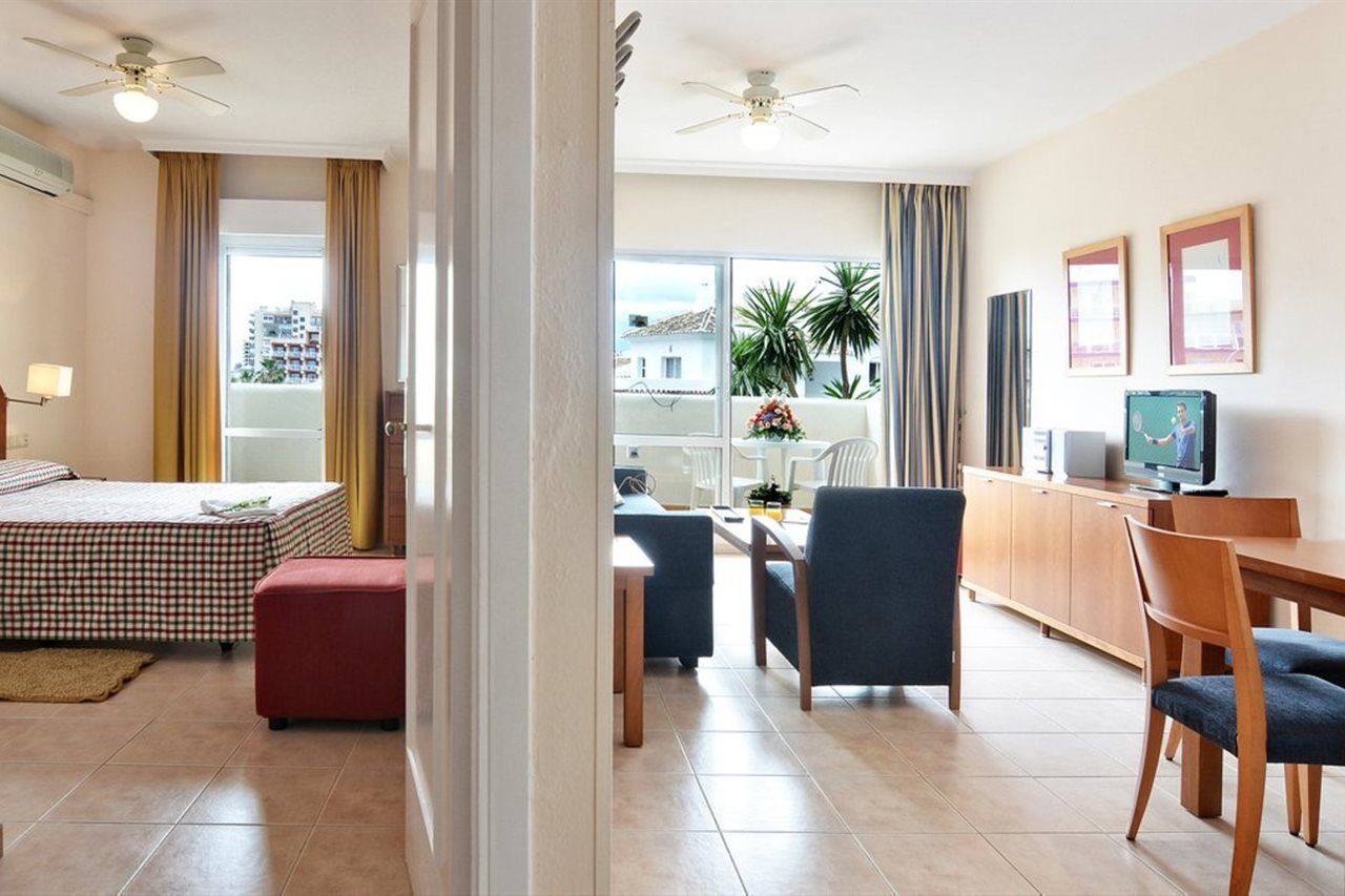 Clc Benal Beach Aparthotel ベナルマデナ エクステリア 写真