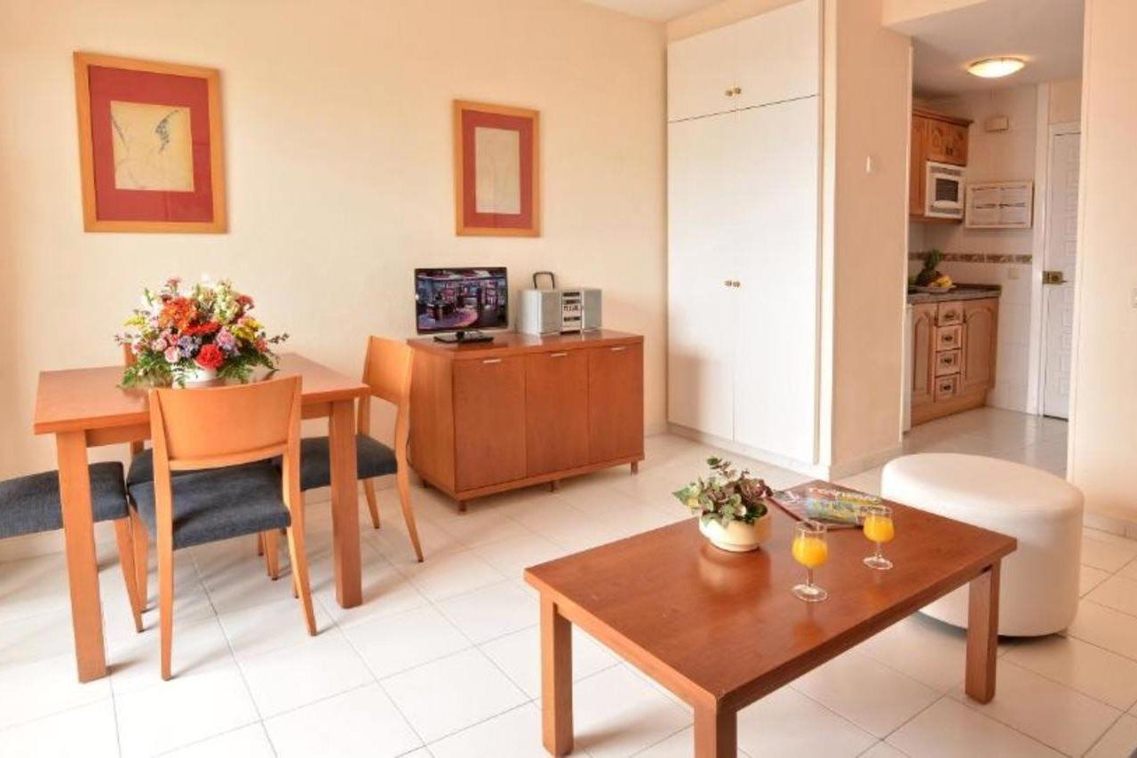 Clc Benal Beach Aparthotel ベナルマデナ エクステリア 写真